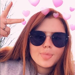 Meet your Posher, Grace